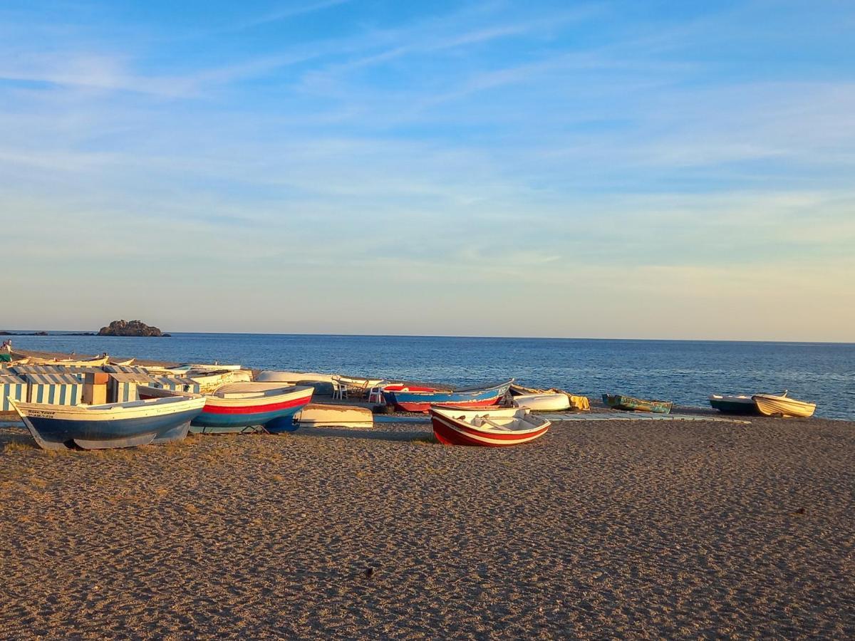 Apartamento Hibisco , Primera Linea De Playa Almuñécar المظهر الخارجي الصورة