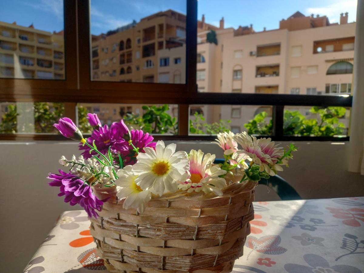 Apartamento Hibisco , Primera Linea De Playa Almuñécar المظهر الخارجي الصورة