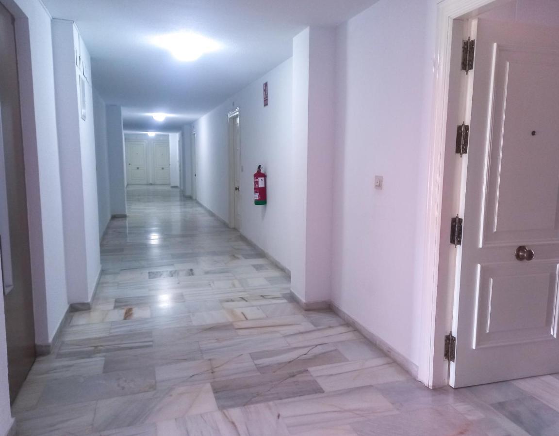 Apartamento Hibisco , Primera Linea De Playa Almuñécar المظهر الخارجي الصورة